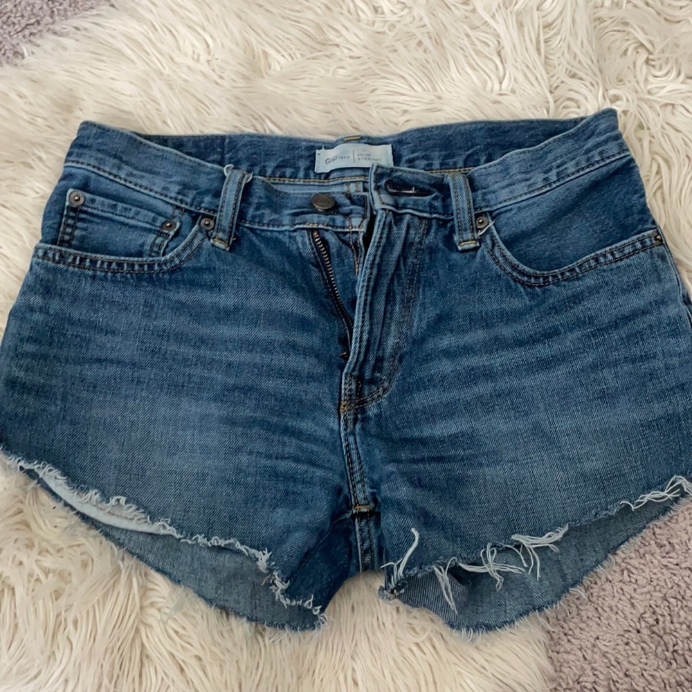 GAP cut off Jean shorts